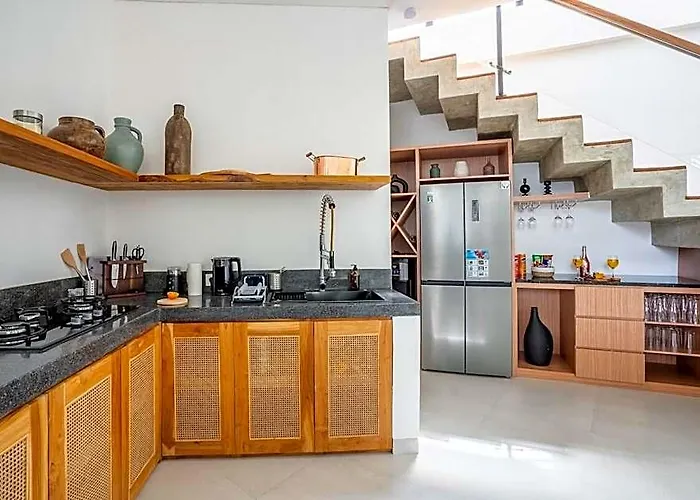 Ozkar: Elegant With 3 Bedrooms,pool, Terrace Villa *